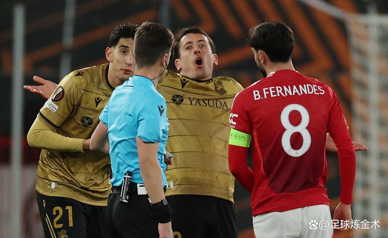 皇马翻盘波兰，奥亚尔萨瓦尔点燃赛场