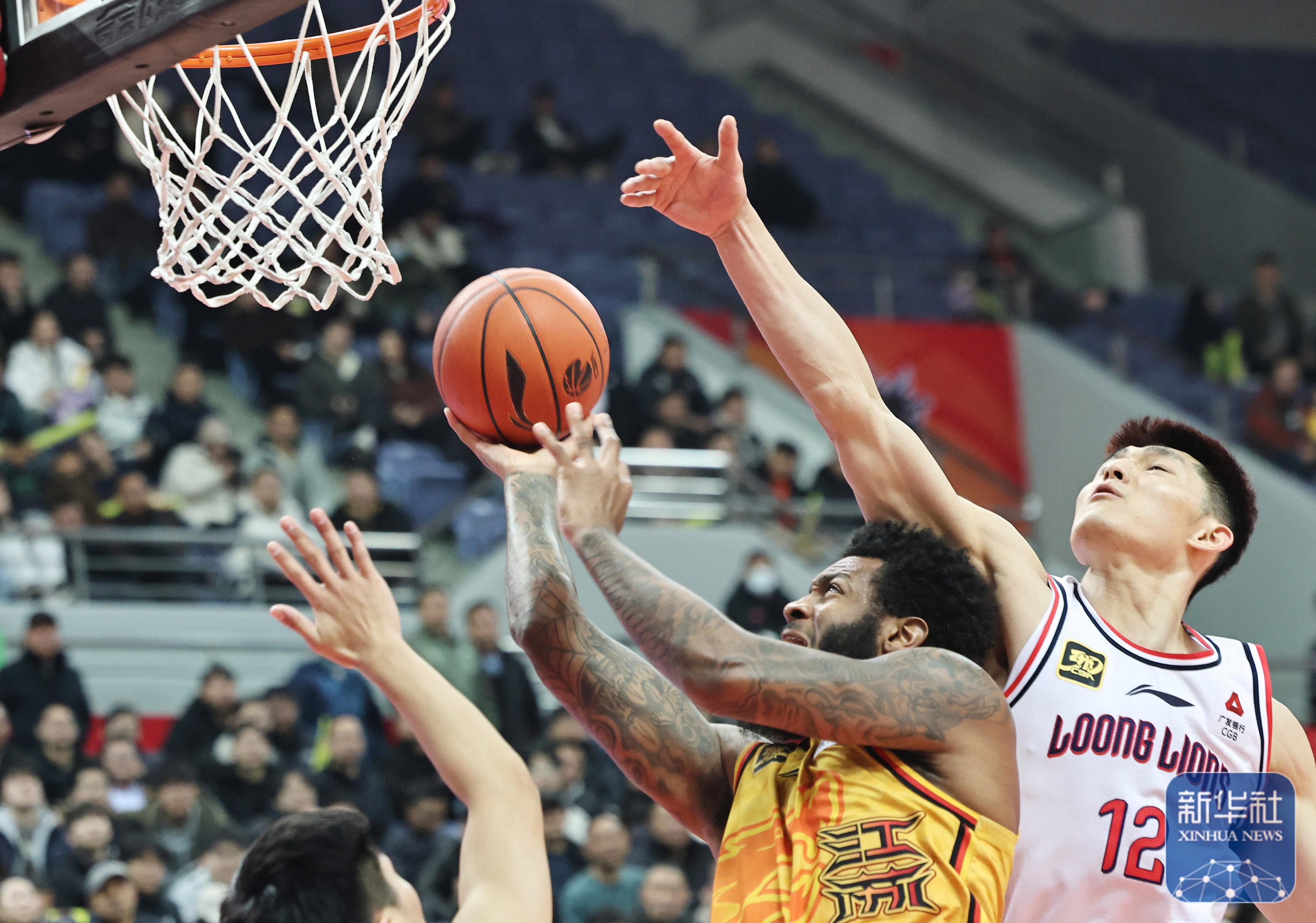 开云体育app-雄鹿翻盘江苏队，东契奇点燃赛场