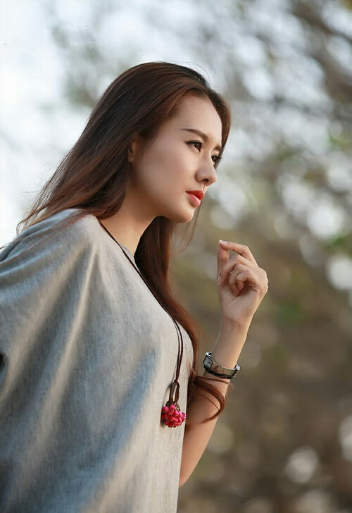 利物浦用尼斯的血与火淬炼锋芒，阿尔瓦雷斯与一场定义赛季的狂胜