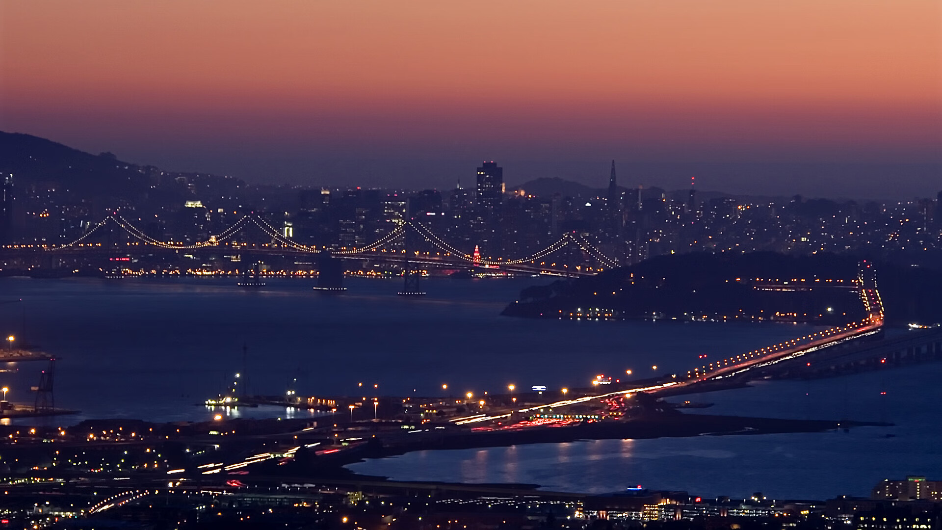 美加墨世界杯之夜，9.5分的亚洲灯塔，富安健洋如何以沉默哲学统治赛场？