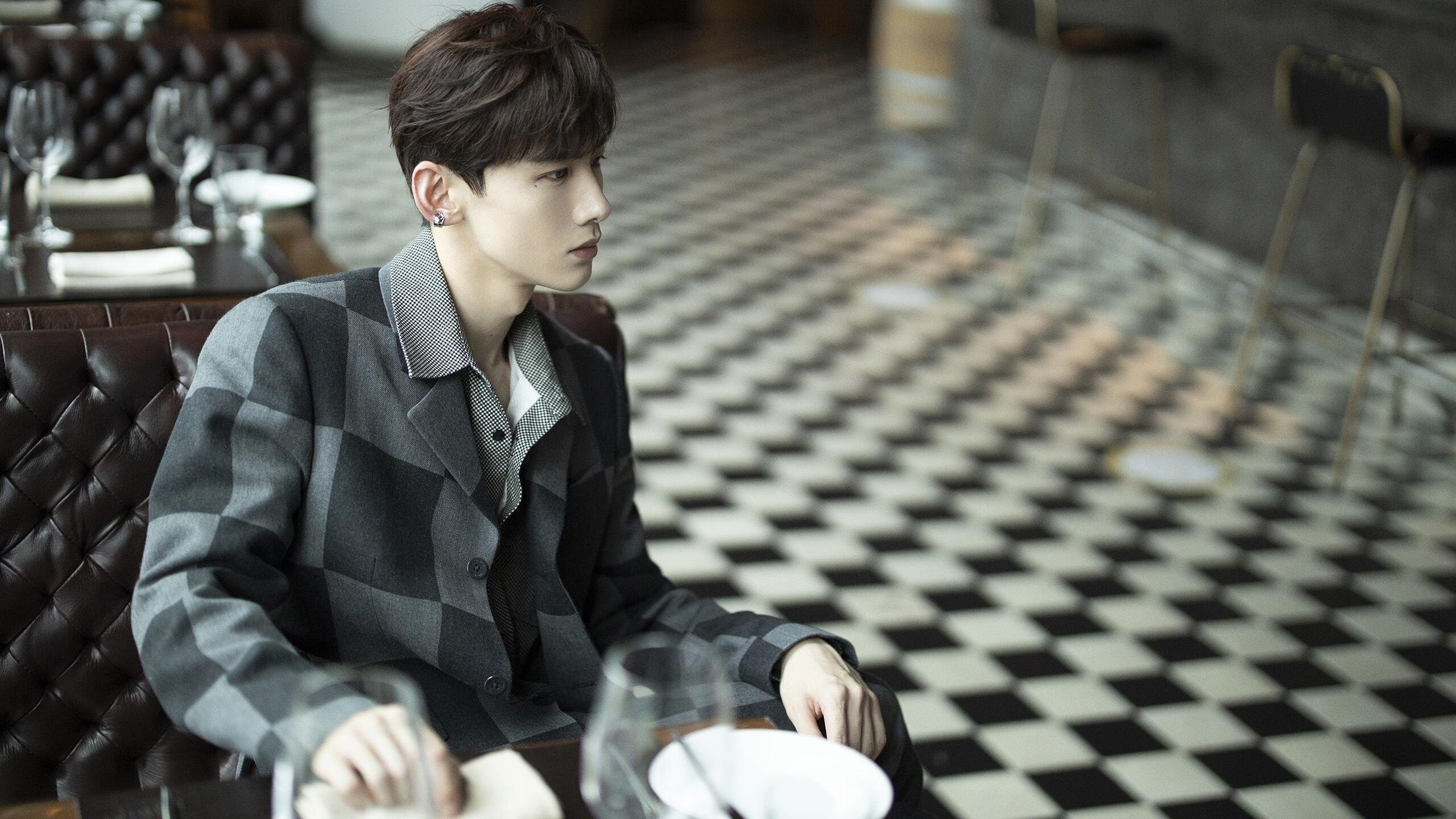 破晓之光，C罗的稳定输出与葡萄牙的完美压制，何以铸就绿茵不朽诗篇？