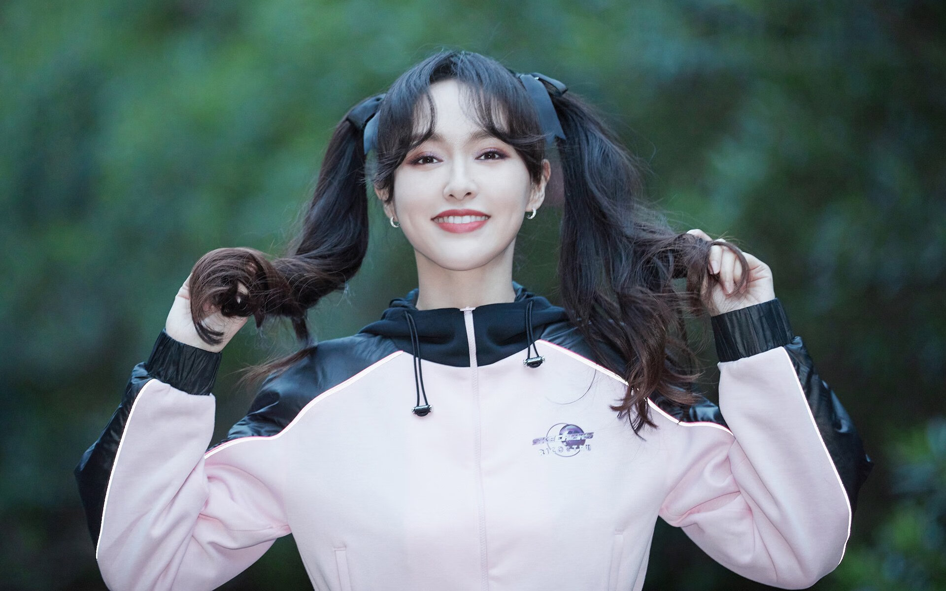 西决预演，灰熊巅峰对决险胜掘金，哈利伯顿关键时刻手握权杖