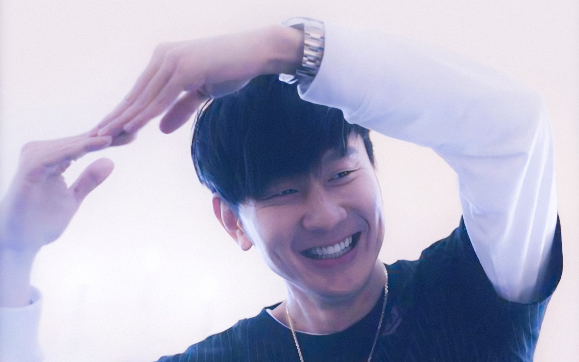 公牛团队火力全开压制深圳，霍勒迪世界排名战独揽乾坤